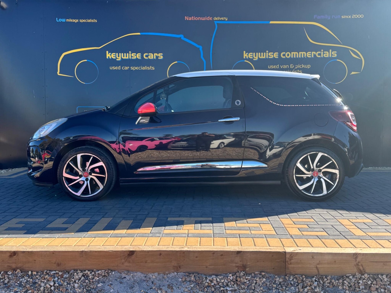 Used DS Automobiles DS 3 2017 for sale - 76989277: Photo 2