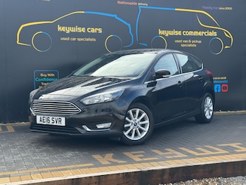 2016 (16) - 1.0 EcoBoost 125 Titanium 5dr