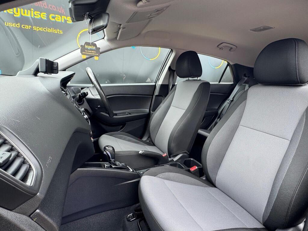 Used Hyundai i20 2017 for sale - 76689051: Photo 8
