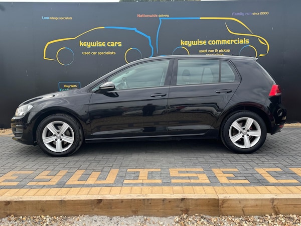 Used Volkswagen Golf 2016 for sale - 76306455: Photo 2