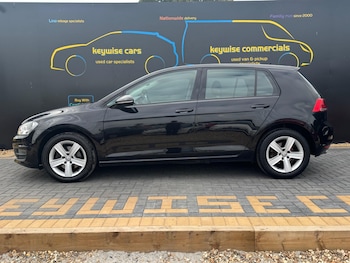Used Volkswagen Golf 2016 for sale - 76306455: Photo 2