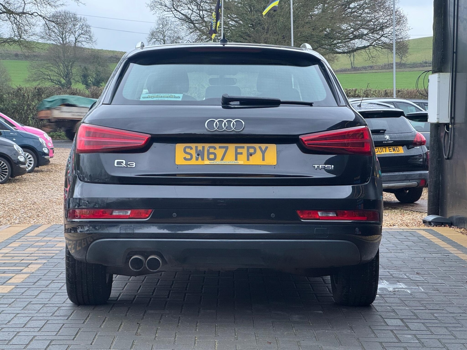 Used Audi Q3 2017 for sale - 77330643: Photo 5