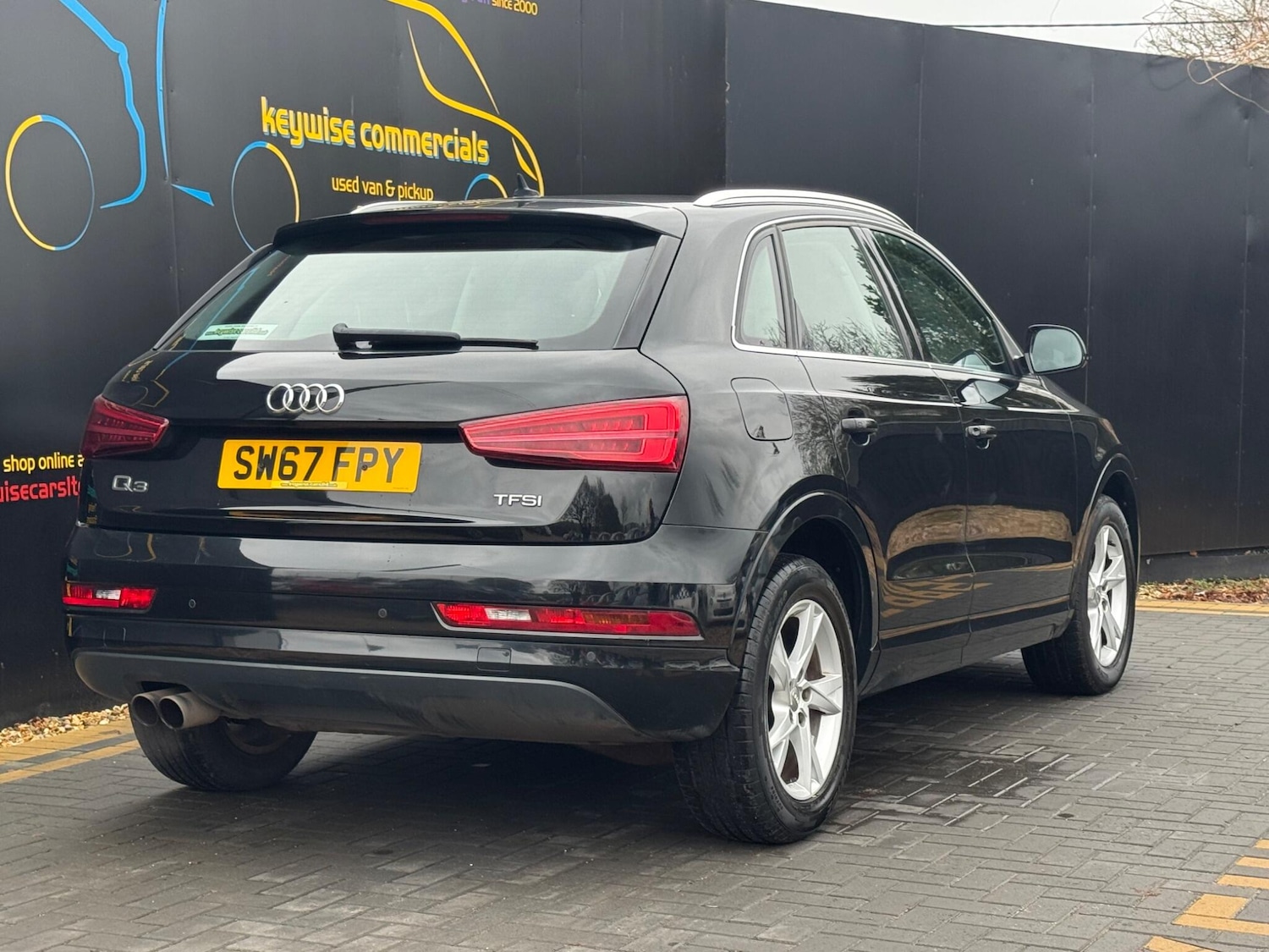 Used Audi Q3 2017 for sale - 77330643: Photo 6