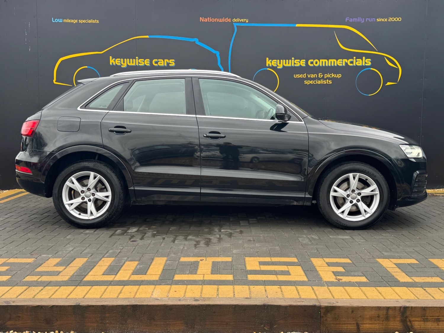 Used Audi Q3 2017 for sale - 77330643: Photo 7
