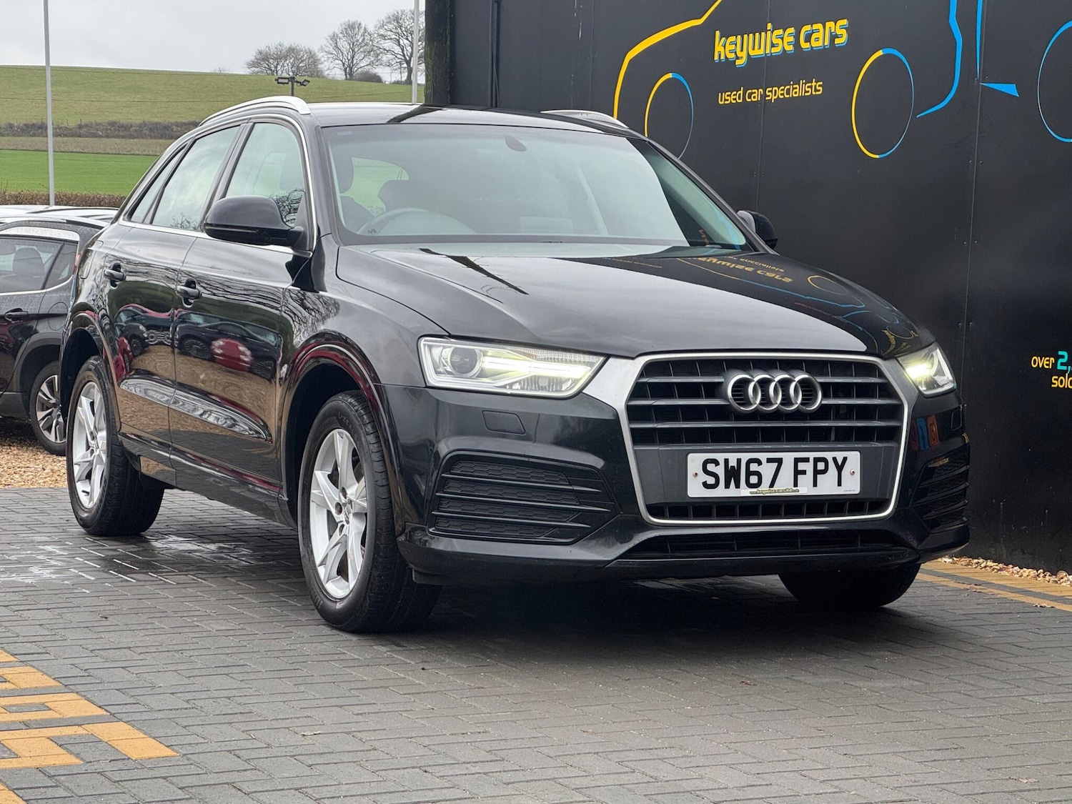 Used Audi Q3 2017 for sale - 77330643: Photo 9