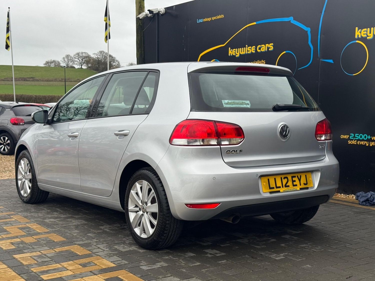 Used Volkswagen Golf 2012 for sale - 77523590: Photo 3