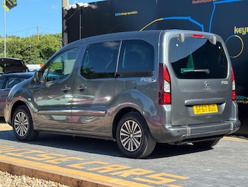 Used Peugeot Partner Tepee 2017 for sale - 75126960: Photo