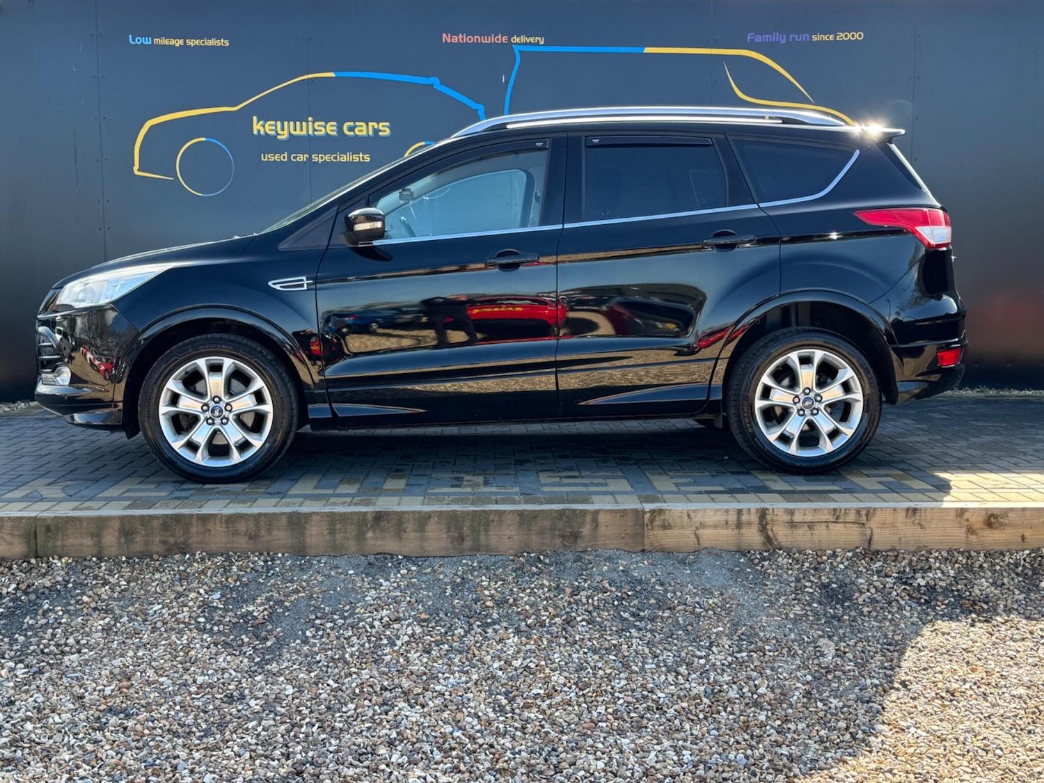 Used Ford Kuga 2016 for sale - 77839219: Photo 2