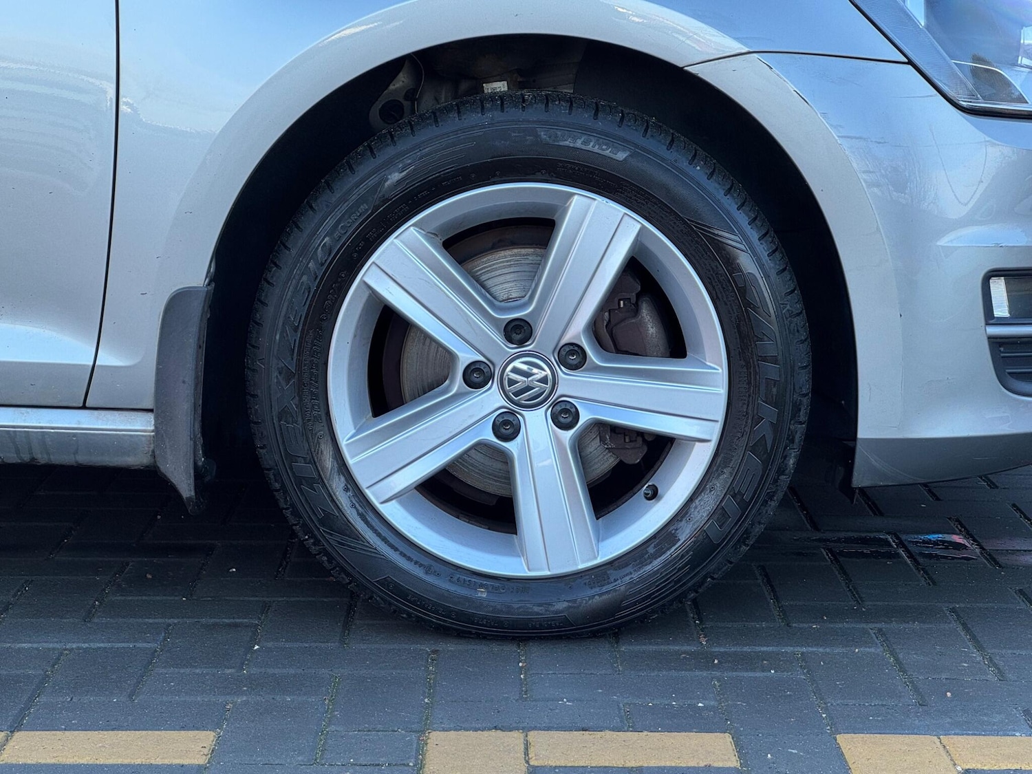 Used Volkswagen Golf 2015 for sale - 77131051: Photo 10