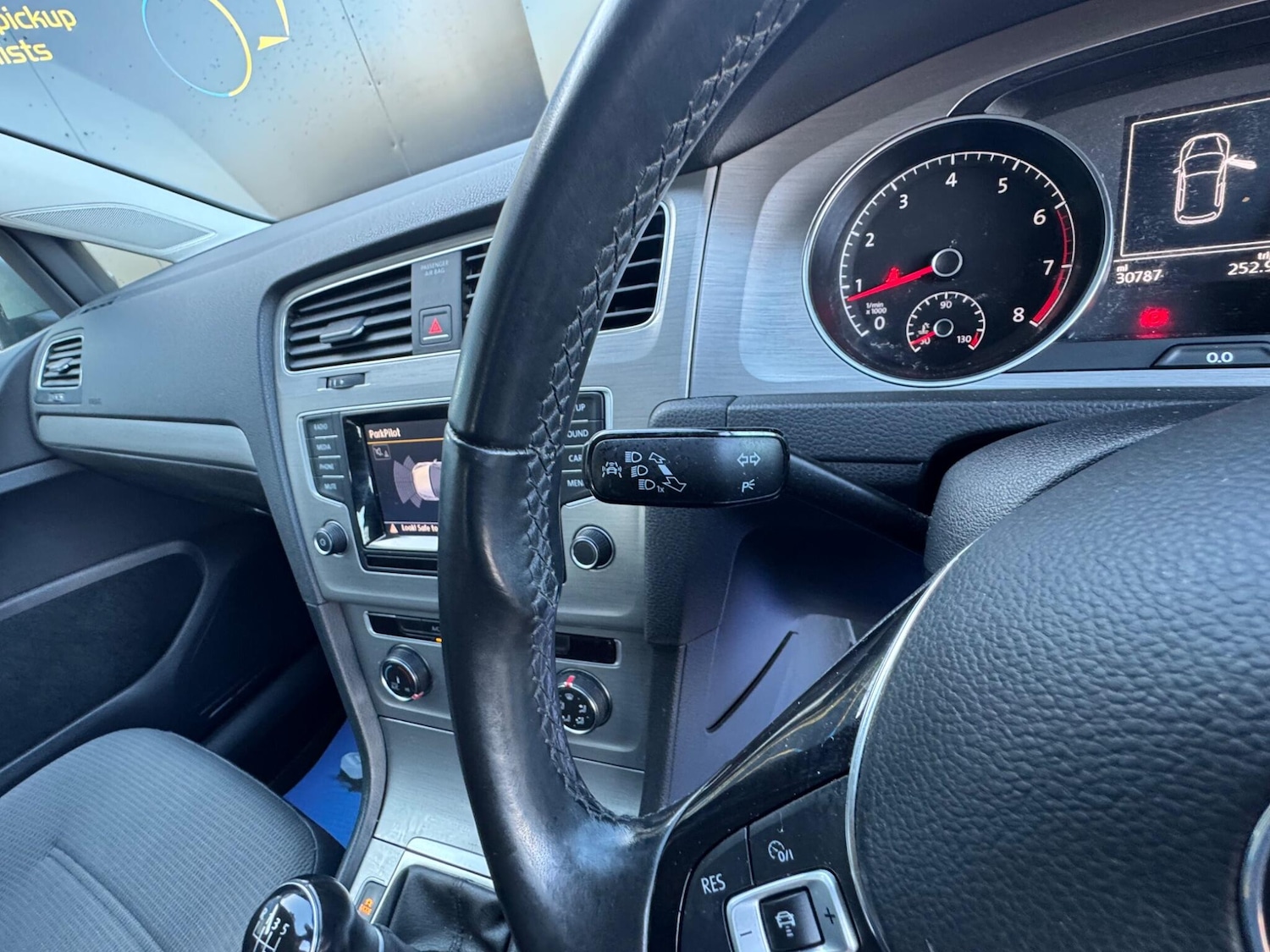 Used Volkswagen Golf 2015 for sale - 77131051: Photo 26