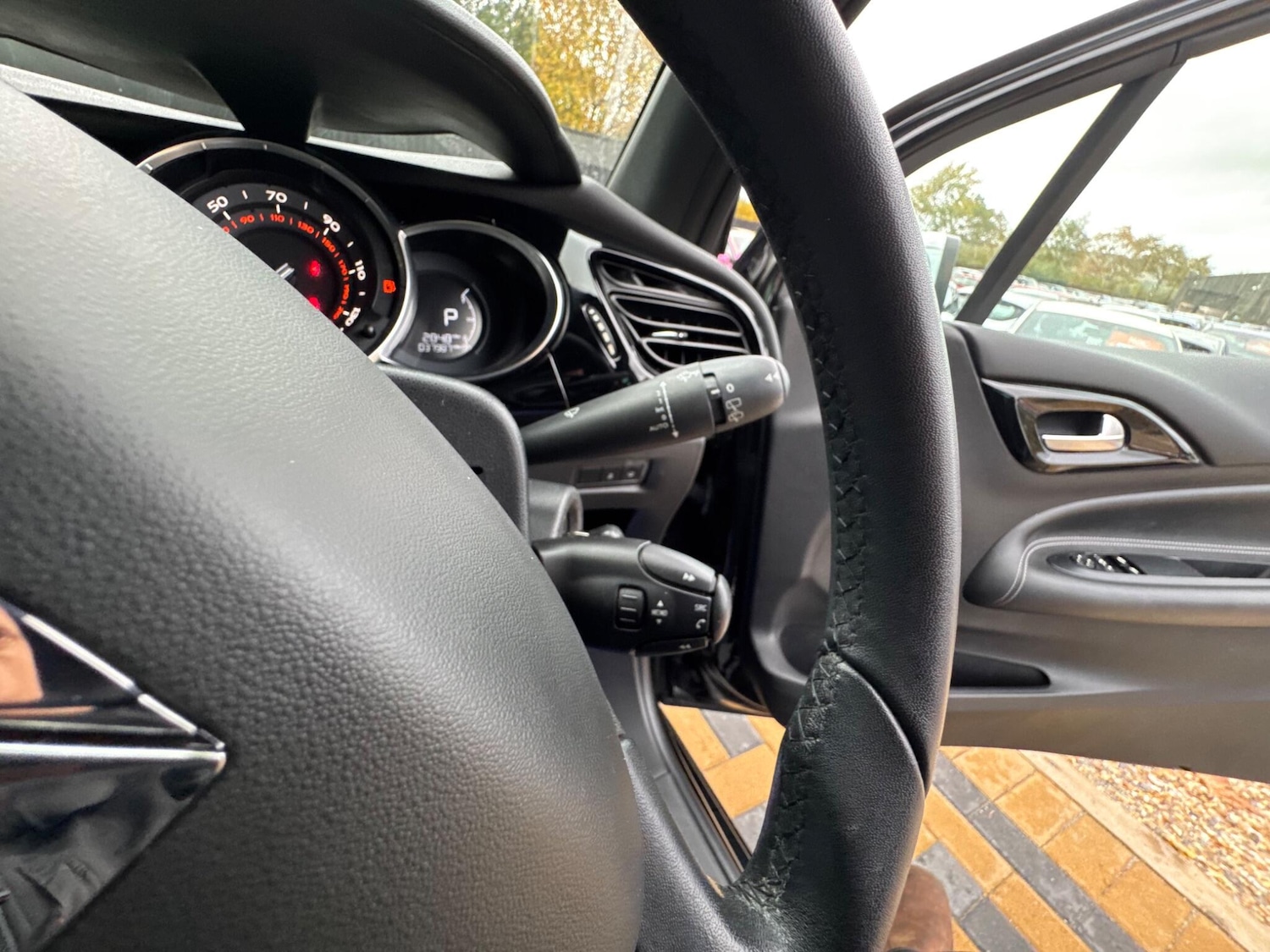 Used DS Automobiles DS 3 2016 for sale - 76457100: Photo 27