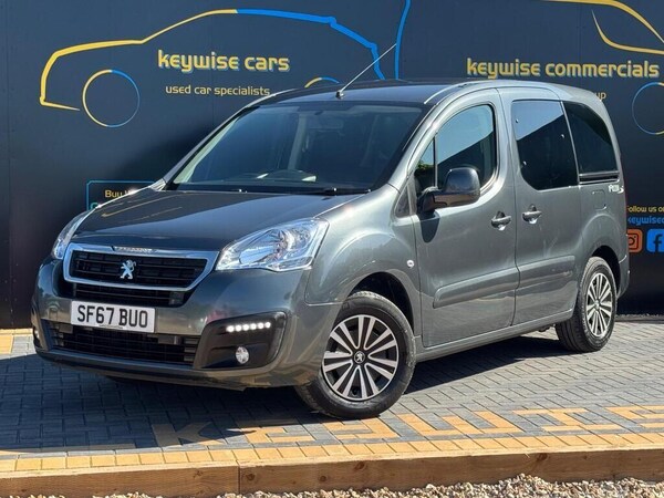 Used Peugeot Partner Tepee 2017 for sale - 76200192: Photo 1