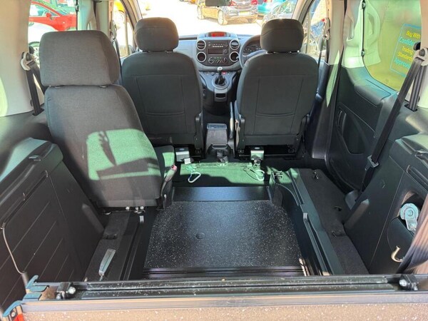 Used Peugeot Partner Tepee 2017 for sale - 76200192: Photo 27