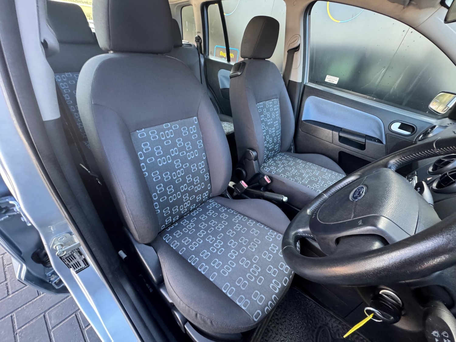 Used Ford Fusion 2005 for sale - 76995837: Photo 19