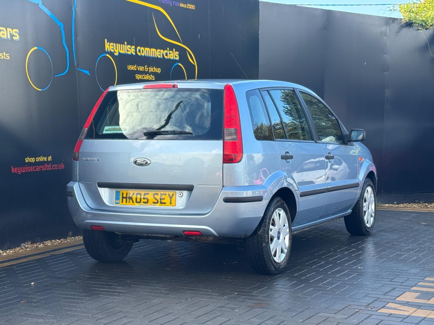 Used Ford Fusion 2005 for sale - 76995837: Photo 6