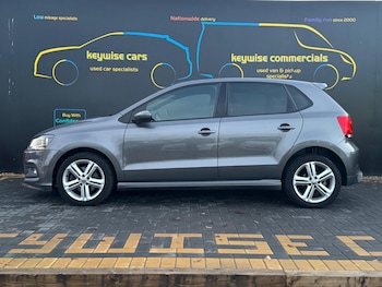 Used Volkswagen Polo 2013 for sale - 76865648: Photo