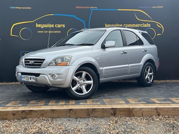 2009 (09) - 2.5 CRDi Titan 5dr