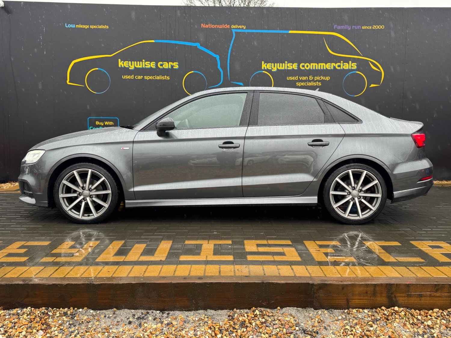 Used Audi A3 2018 for sale - 77377410: Photo 2