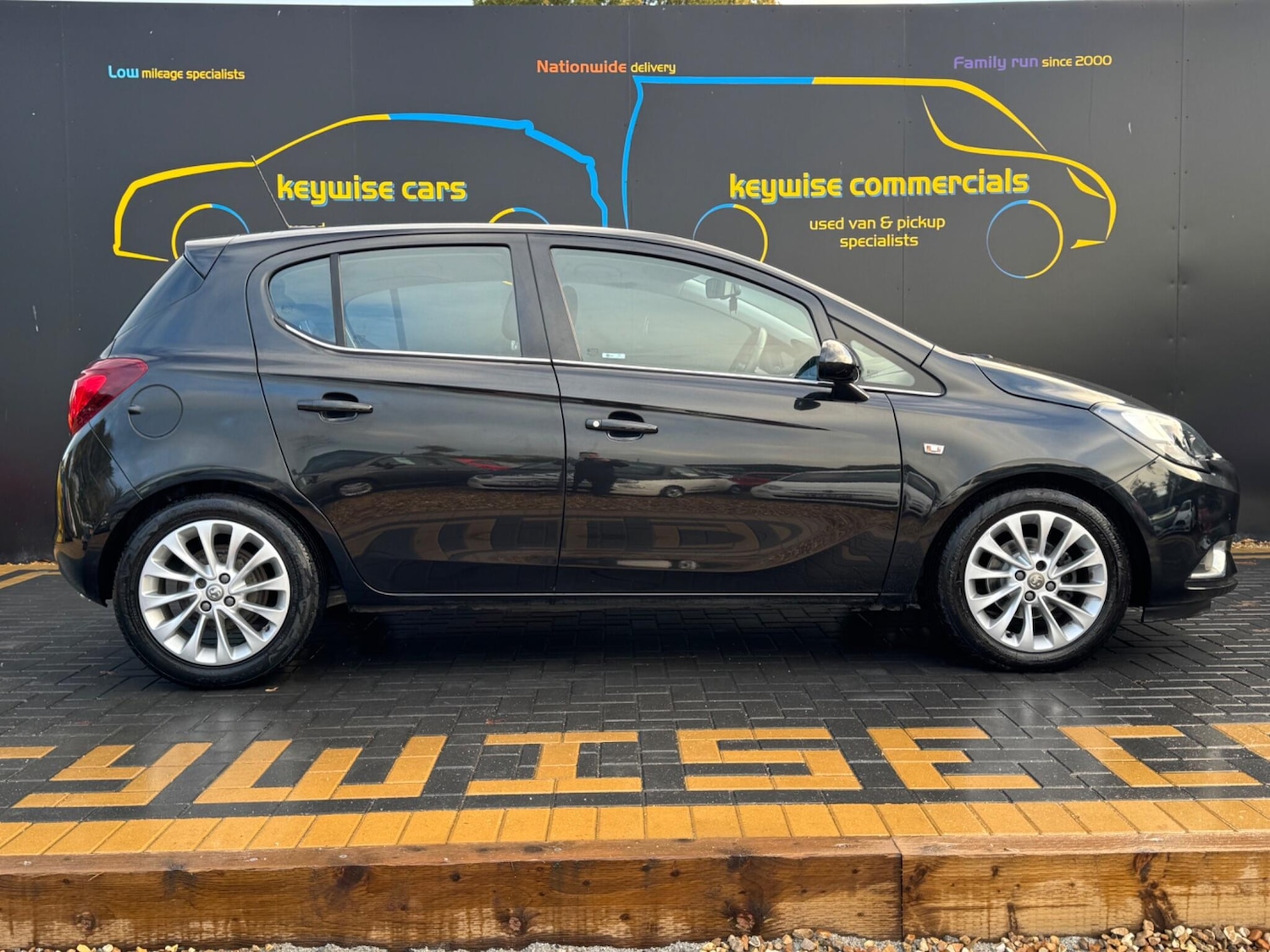 Used Vauxhall Corsa 2016 for sale - 76371479: Photo 7