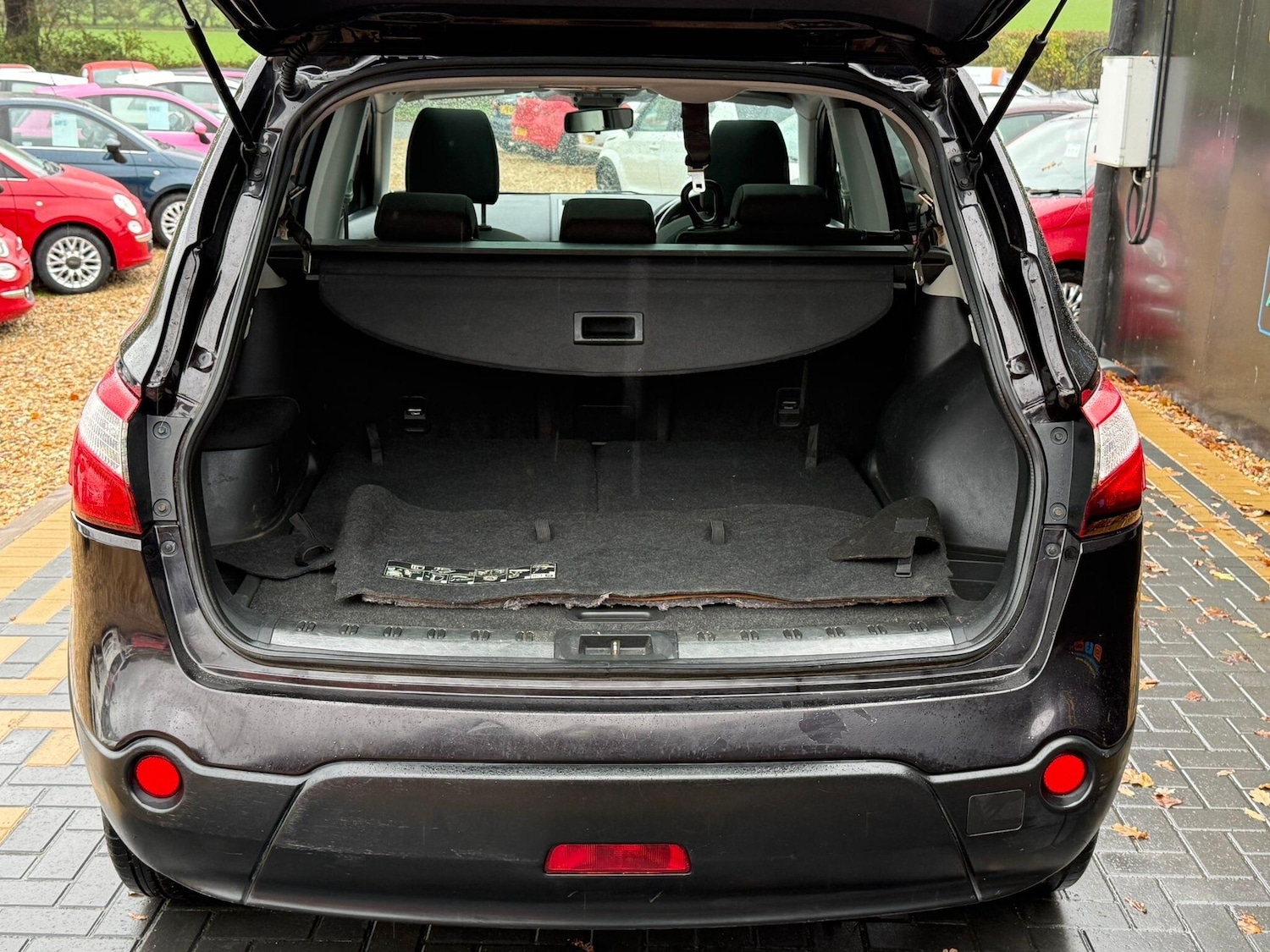 Used Nissan Qashqai+2 2011 for sale - 76561934: Photo 17