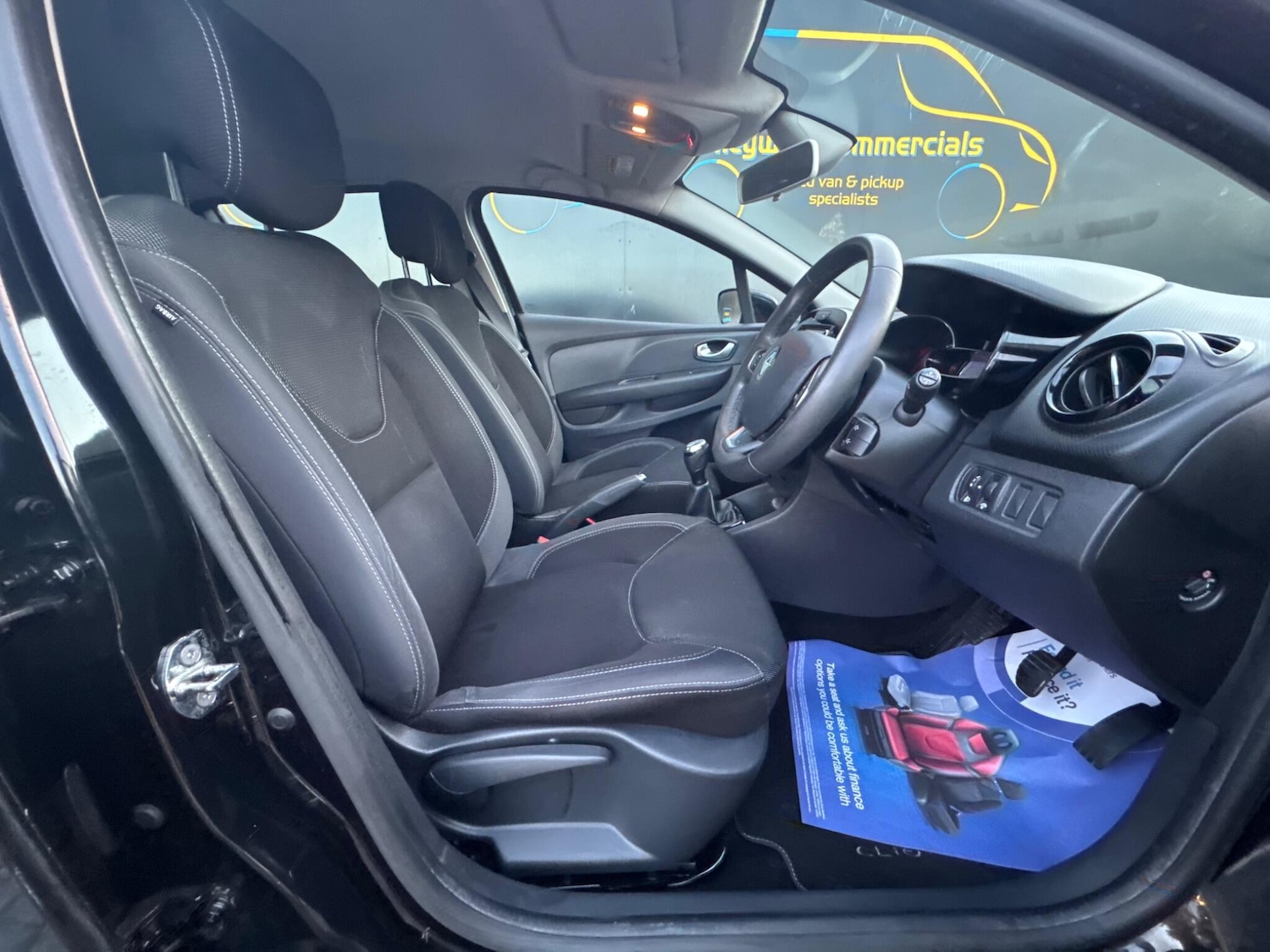 Used Renault Clio 2017 for sale - 76499455: Photo 13