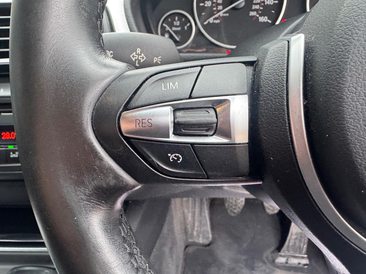 Used BMW 3 Series 2015 for sale - 77291508: Photo 28