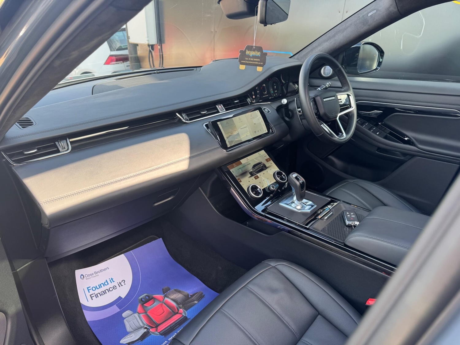 Used Land Rover Range Rover Evoque 2023 for sale - 77882851: Photo 30