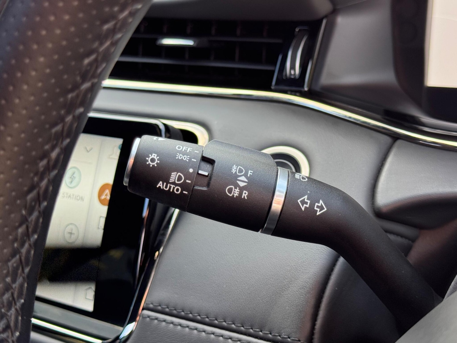 Used Land Rover Range Rover Evoque 2023 for sale - 77882851: Photo 35