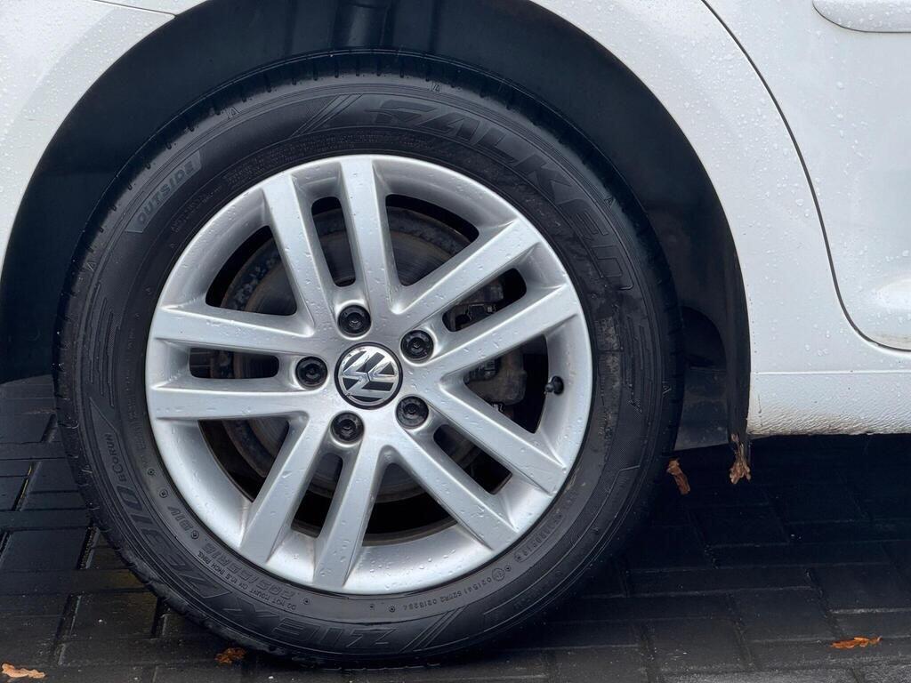 Used Volkswagen Touran 2012 for sale - 77440443: Photo 11