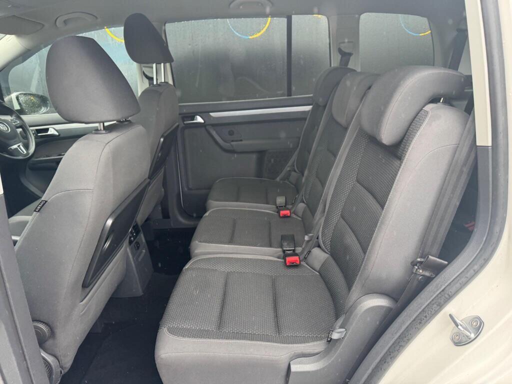 Used Volkswagen Touran 2012 for sale - 77440443: Photo 24