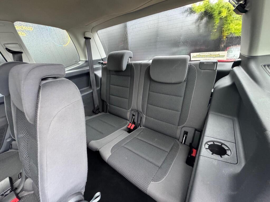 Used Volkswagen Touran 2012 for sale - 77440443: Photo 27