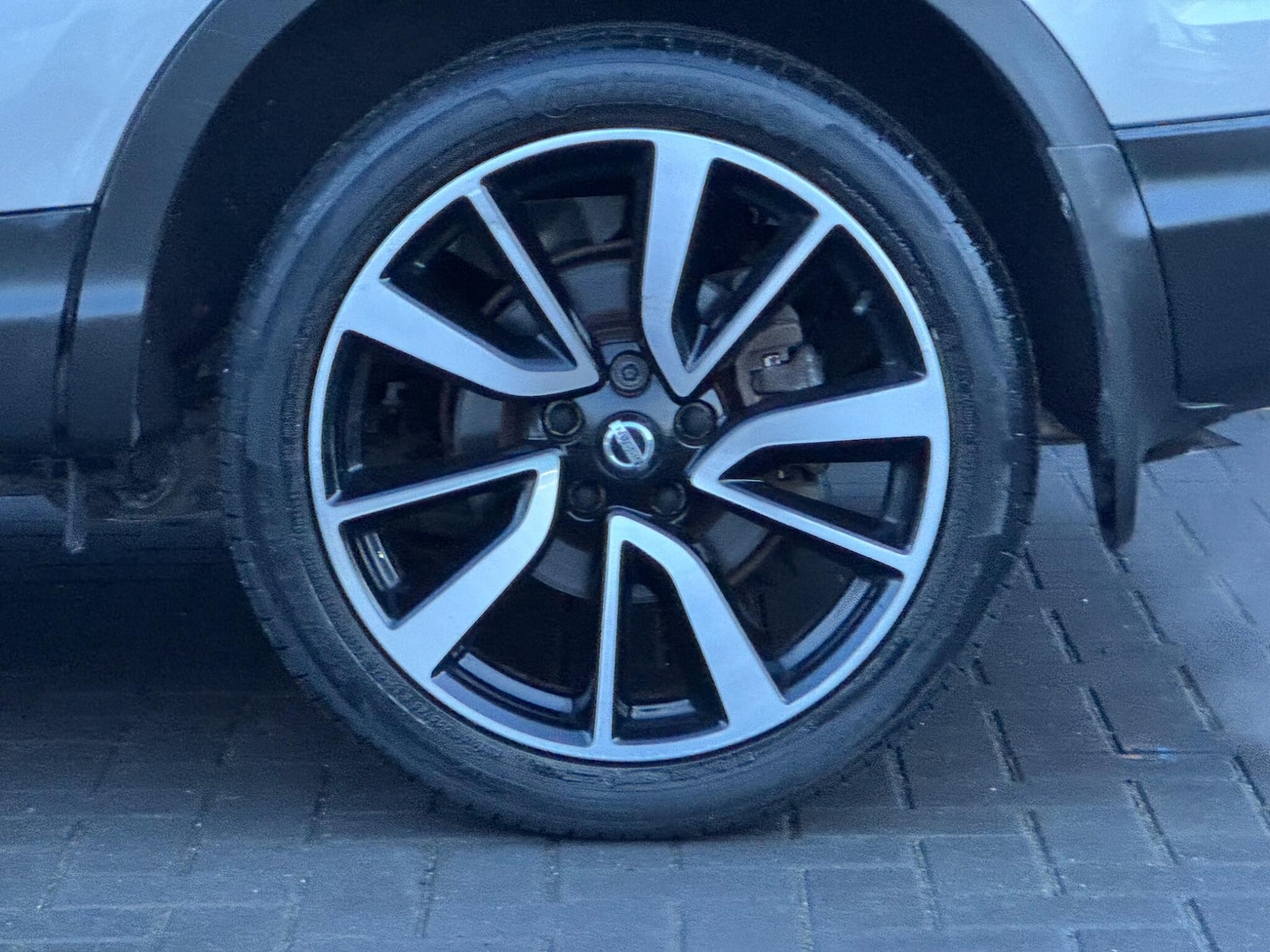 Used Nissan Qashqai 2017 for sale - 77163169: Photo 15