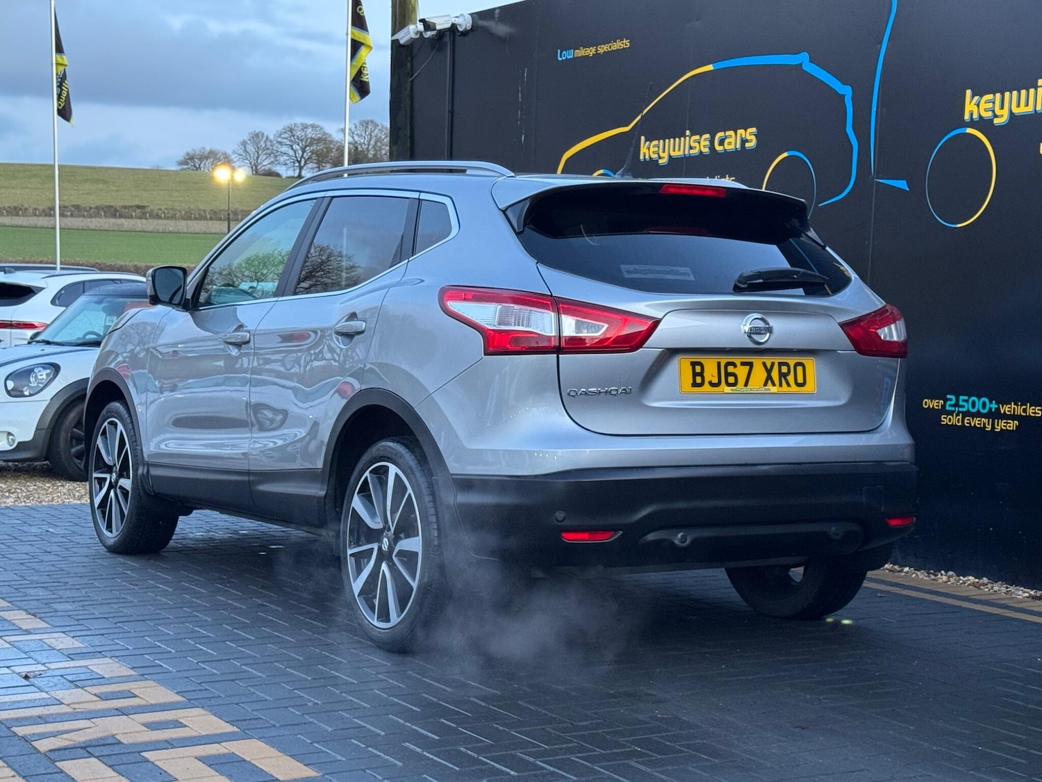 Used Nissan Qashqai 2017 for sale - 77163169: Photo 3