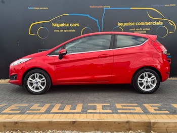 Used Ford Fiesta 2015 for sale - 75719826: Photo