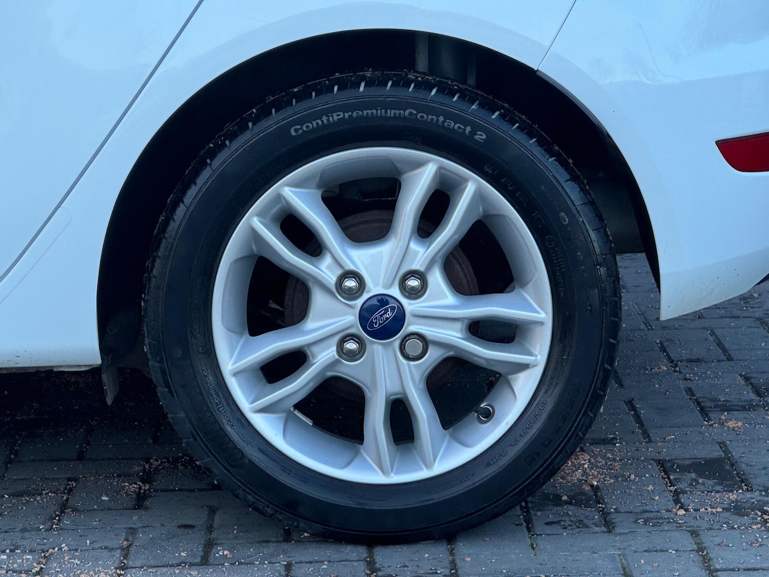 Used Ford Fiesta 2015 for sale - 77120335: Photo 15