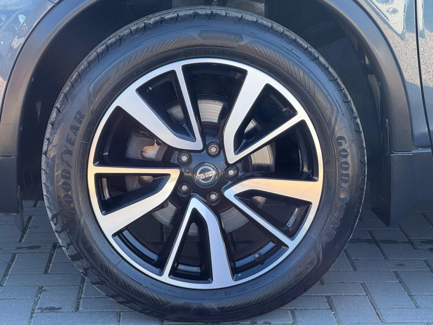 Used Nissan X-Trail for sale - 77957014: Photo 15