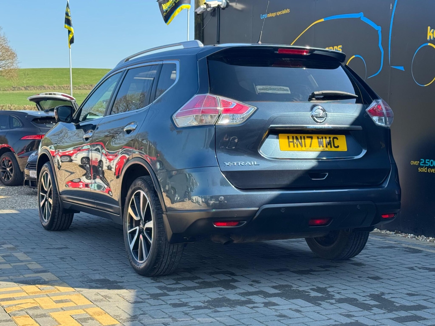 Used Nissan X-Trail for sale - 77957014: Photo 3