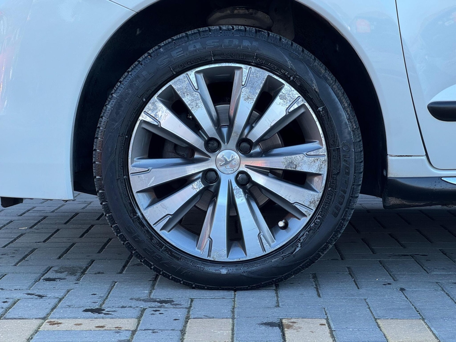 Used Peugeot 3008 2016 for sale - 77050083: Photo 9