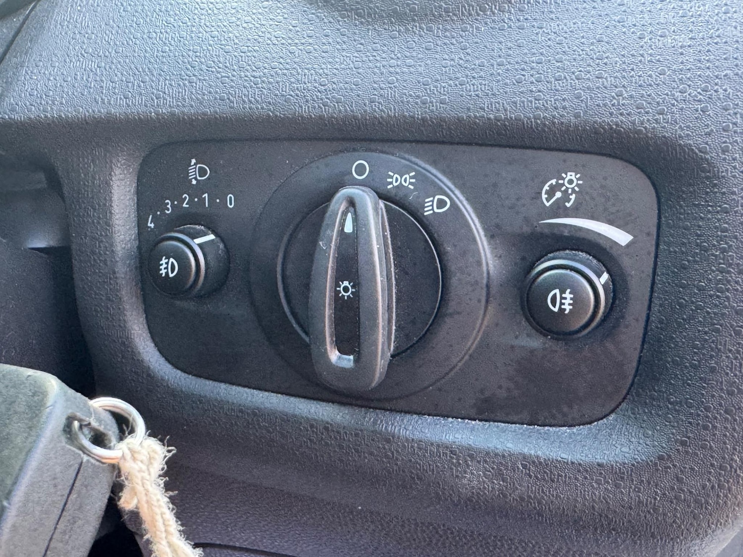 Vehicle 33