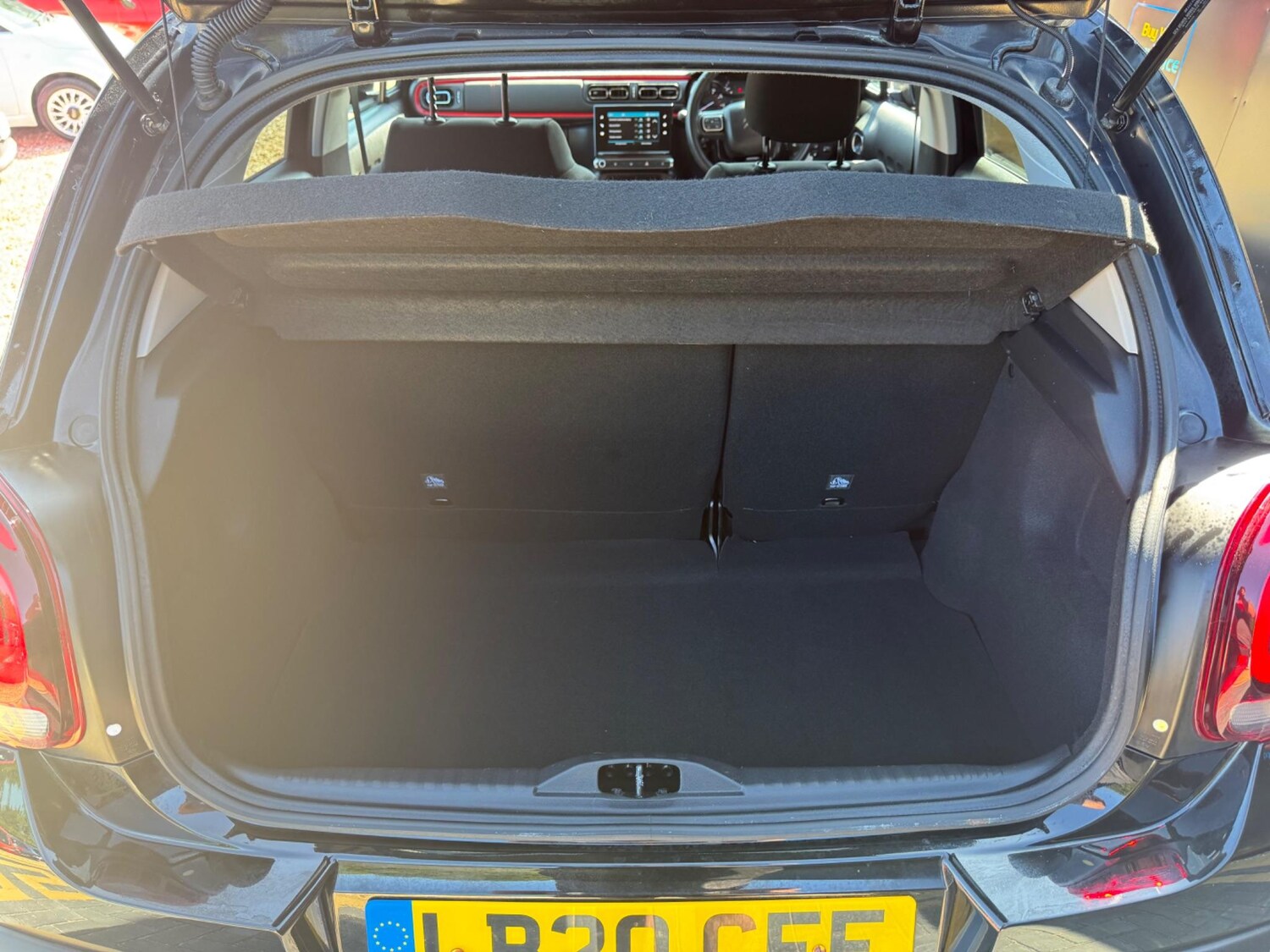 Vehicle 21