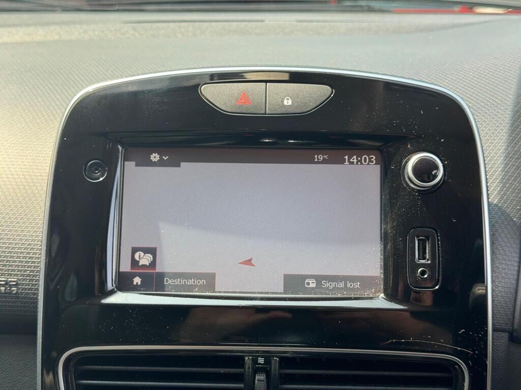 Used Renault Clio 2017 for sale - 76991923: Photo 27