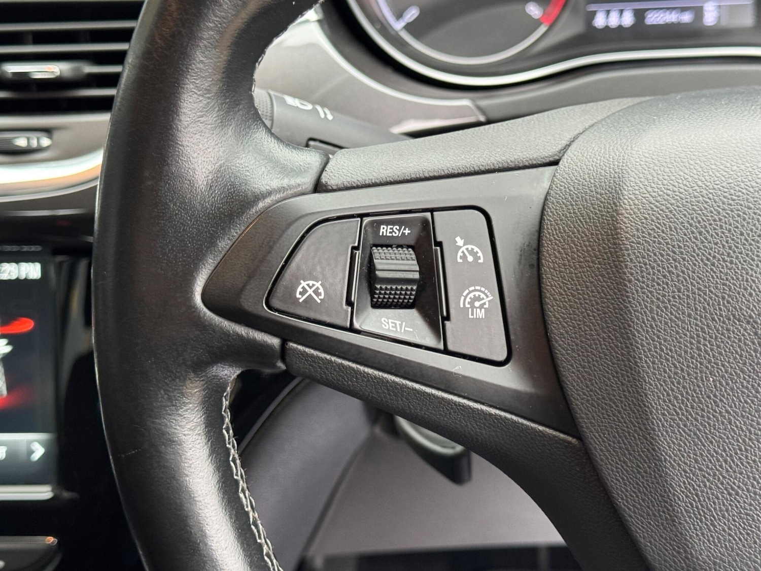 Used Vauxhall Corsa 2016 for sale - 77597972: Photo 23