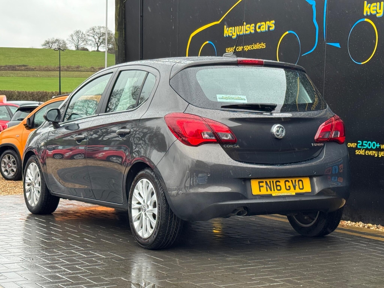 Used Vauxhall Corsa 2016 for sale - 77597972: Photo 3