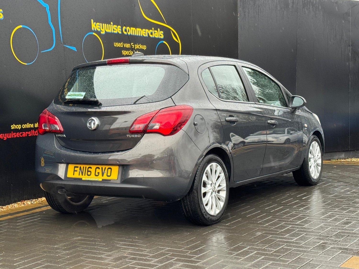 Used Vauxhall Corsa 2016 for sale - 77597972: Photo 5