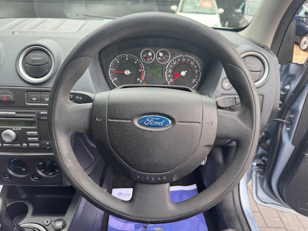Used Ford Fusion 2008 for sale - 76001345: Photo 27
