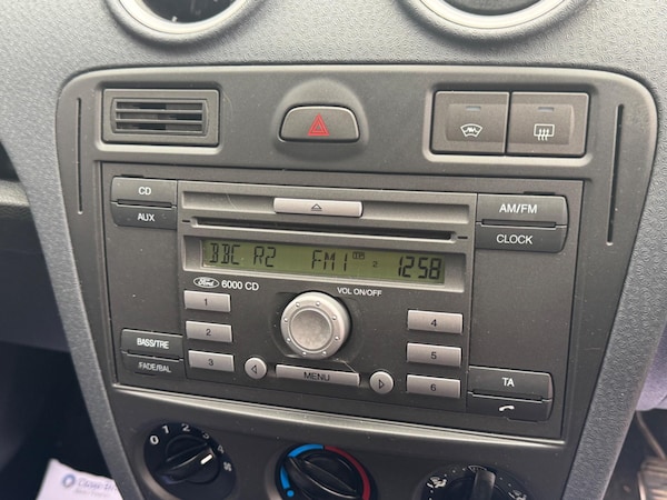 Used Ford Fusion 2008 for sale - 76001345: Photo 28