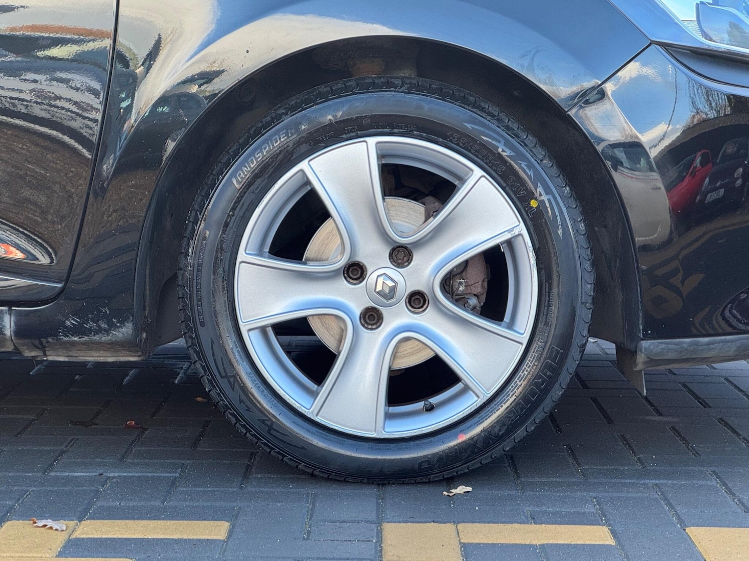 Used Renault Clio 2016 for sale - 76824216: Photo 11