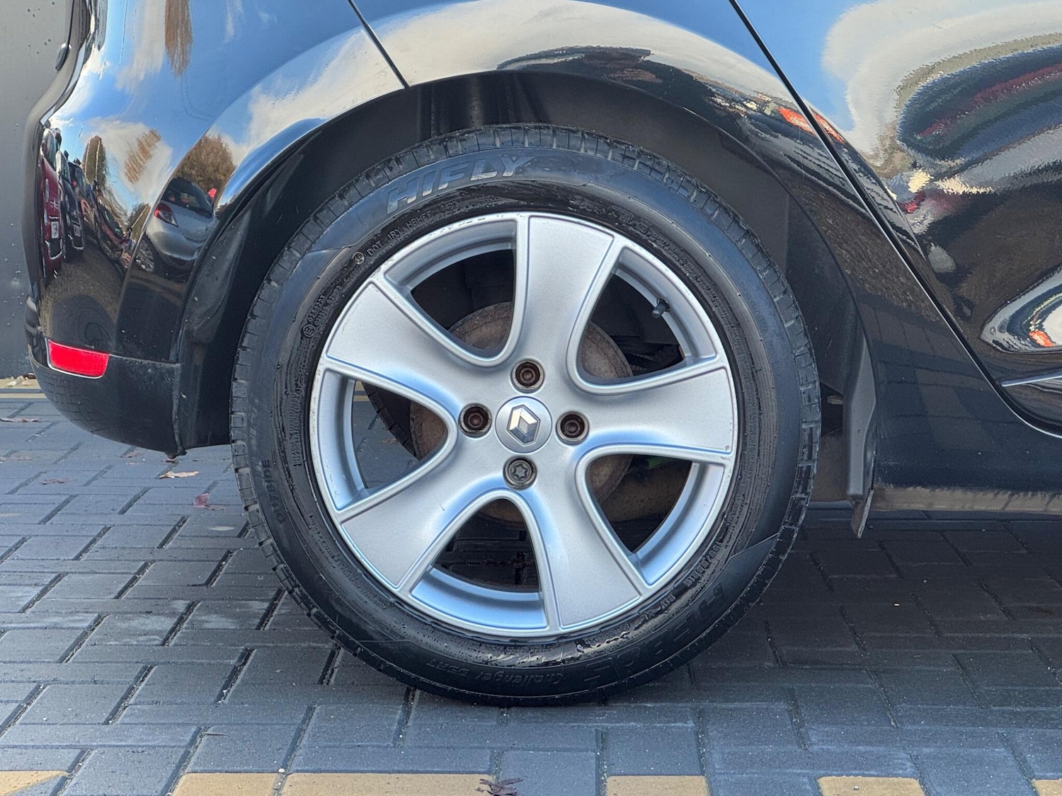 Used Renault Clio 2016 for sale - 76824216: Photo 12