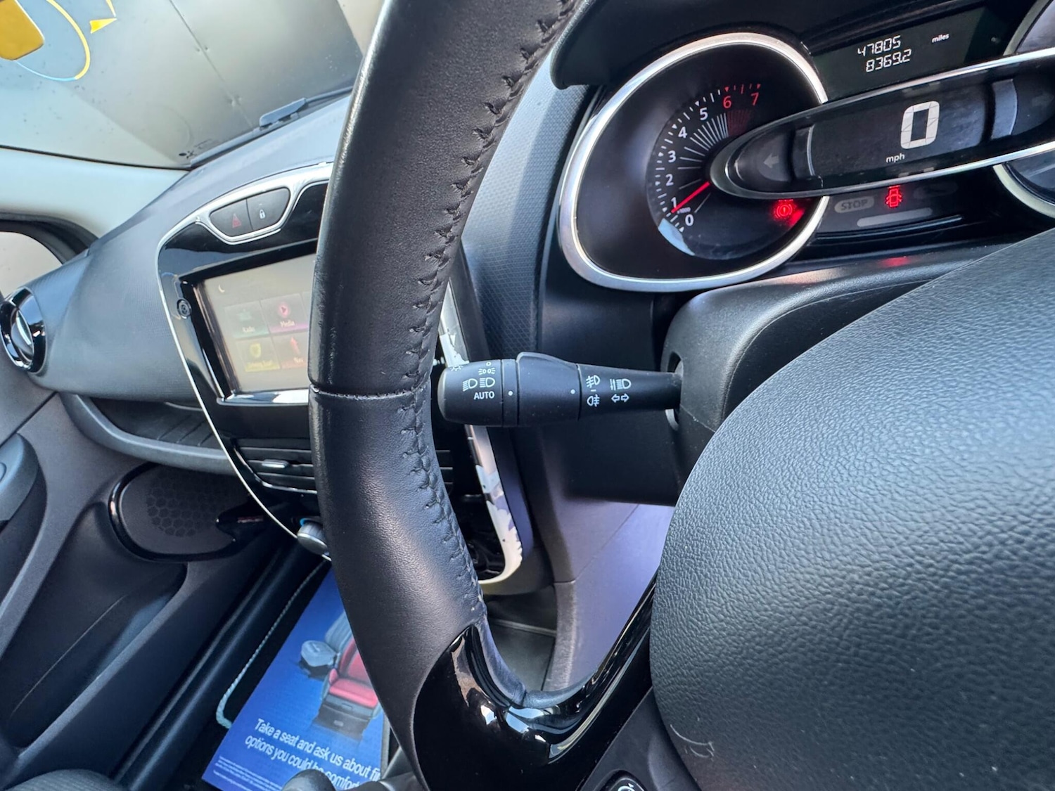 Used Renault Clio 2016 for sale - 76824216: Photo 26