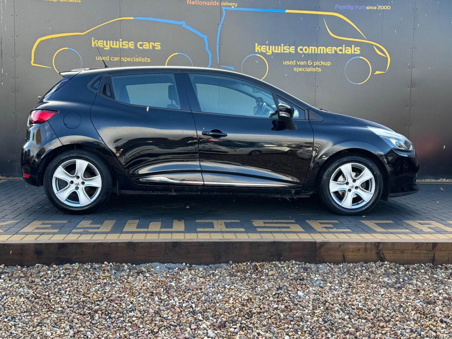 Used Renault Clio 2016 for sale - 76824216: Photo 6